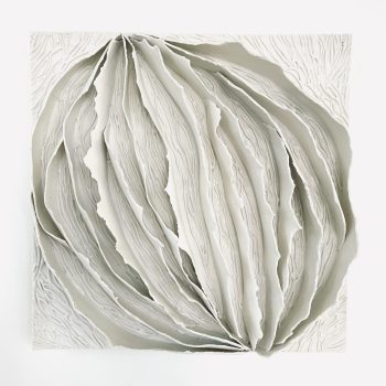Bas relief-papier pocelaine collection écorces Noisette vue de face