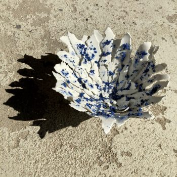 Fleur bleue papier porcelaine