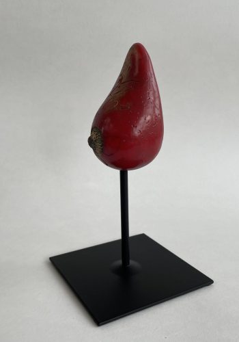 Sculpture sein grés raku rouge vue de coté D