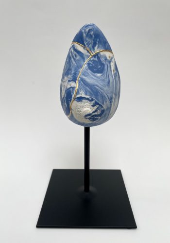 Sein porcelaine blanc bleu Or vue de face